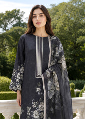 BLACK,GREEN & GRAY Premium Classic Lawn 3pc Suit with Light Weight Voile Dupatta (Unstitched)