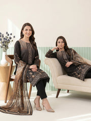 BLACK, LIGHT BEIGE WITH MULTI Digital Printed Premium Lawn with Light weight Voile Dupatta 3pc Suit (Unstitched)